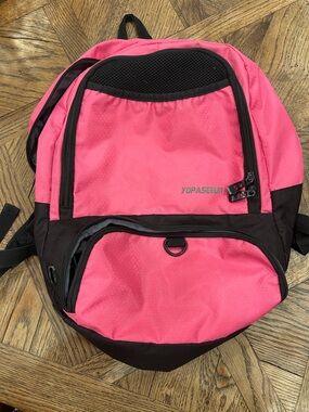 YOPASEEUR Pink & Black Soccer Backpack